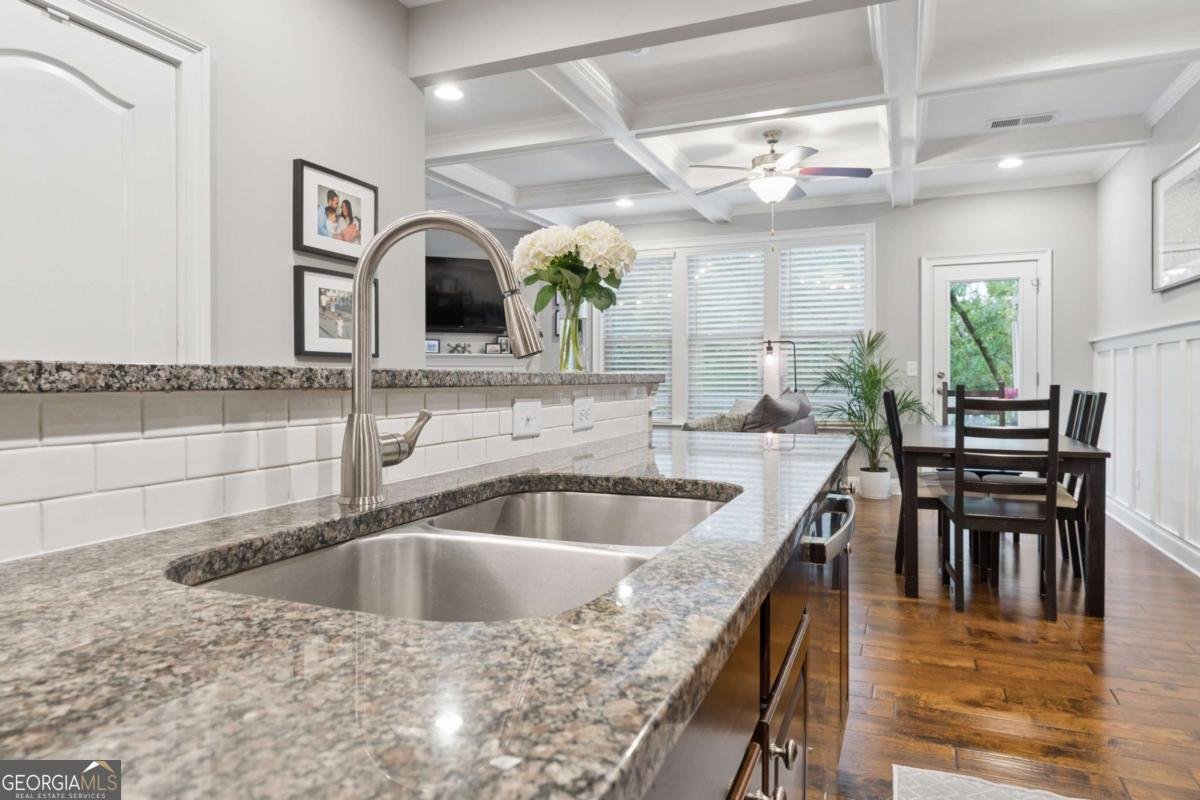 2250 Whiteoak Drive Smyrna - Photo 10