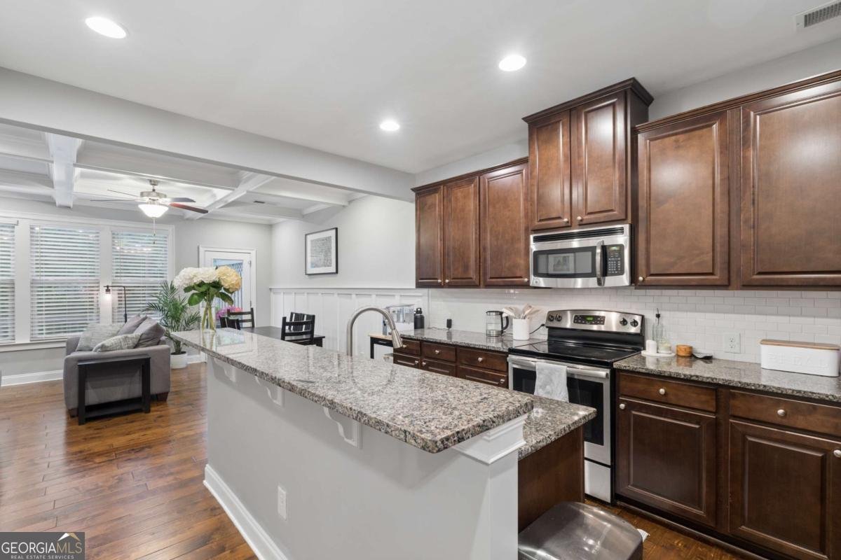 2250 Whiteoak Drive Smyrna - Photo 6