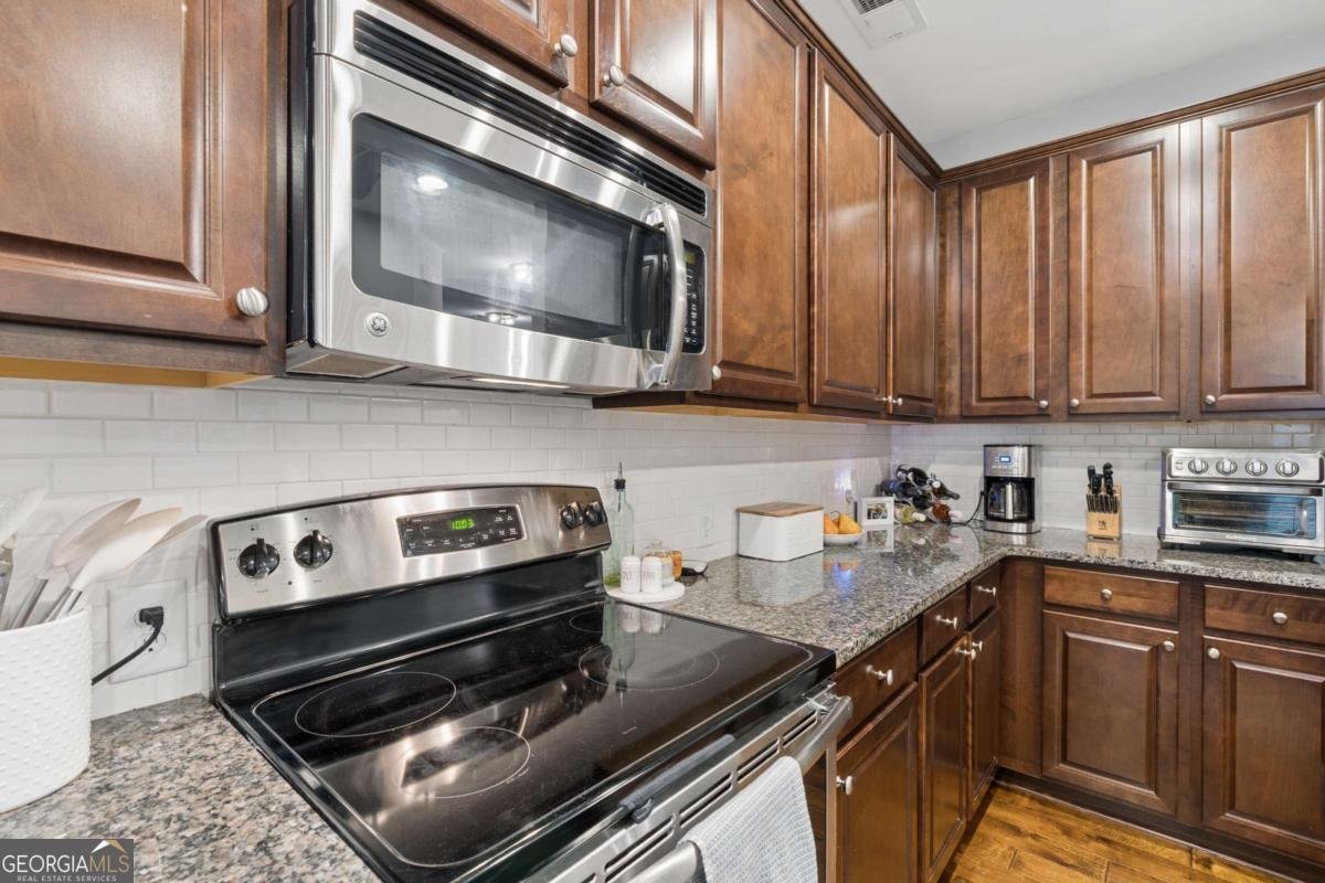 2250 Whiteoak Drive Smyrna - Photo 8