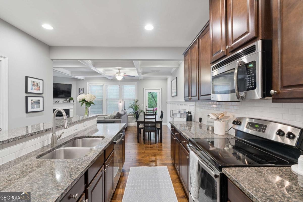 2250 Whiteoak Drive Smyrna - Photo 9