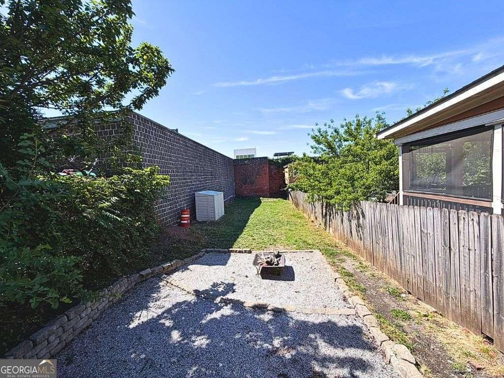 563 Auburn Avenue Atlanta - Photo 21
