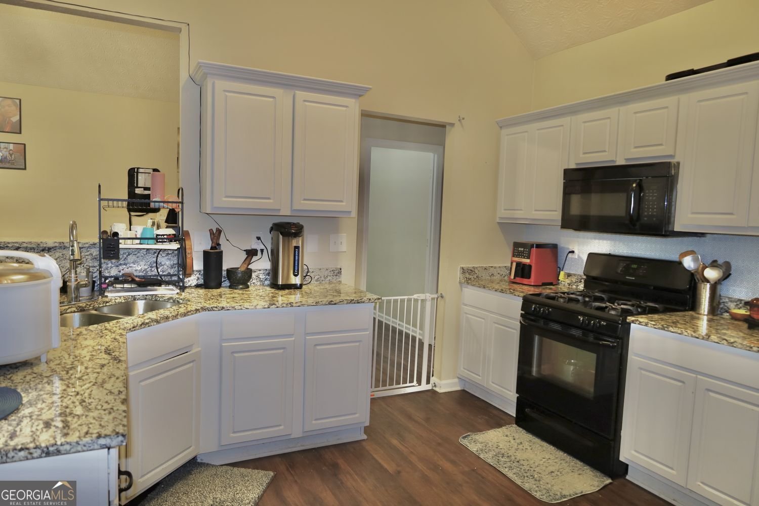 876 Ashton Oak Circle Stone Mountain - Photo 11