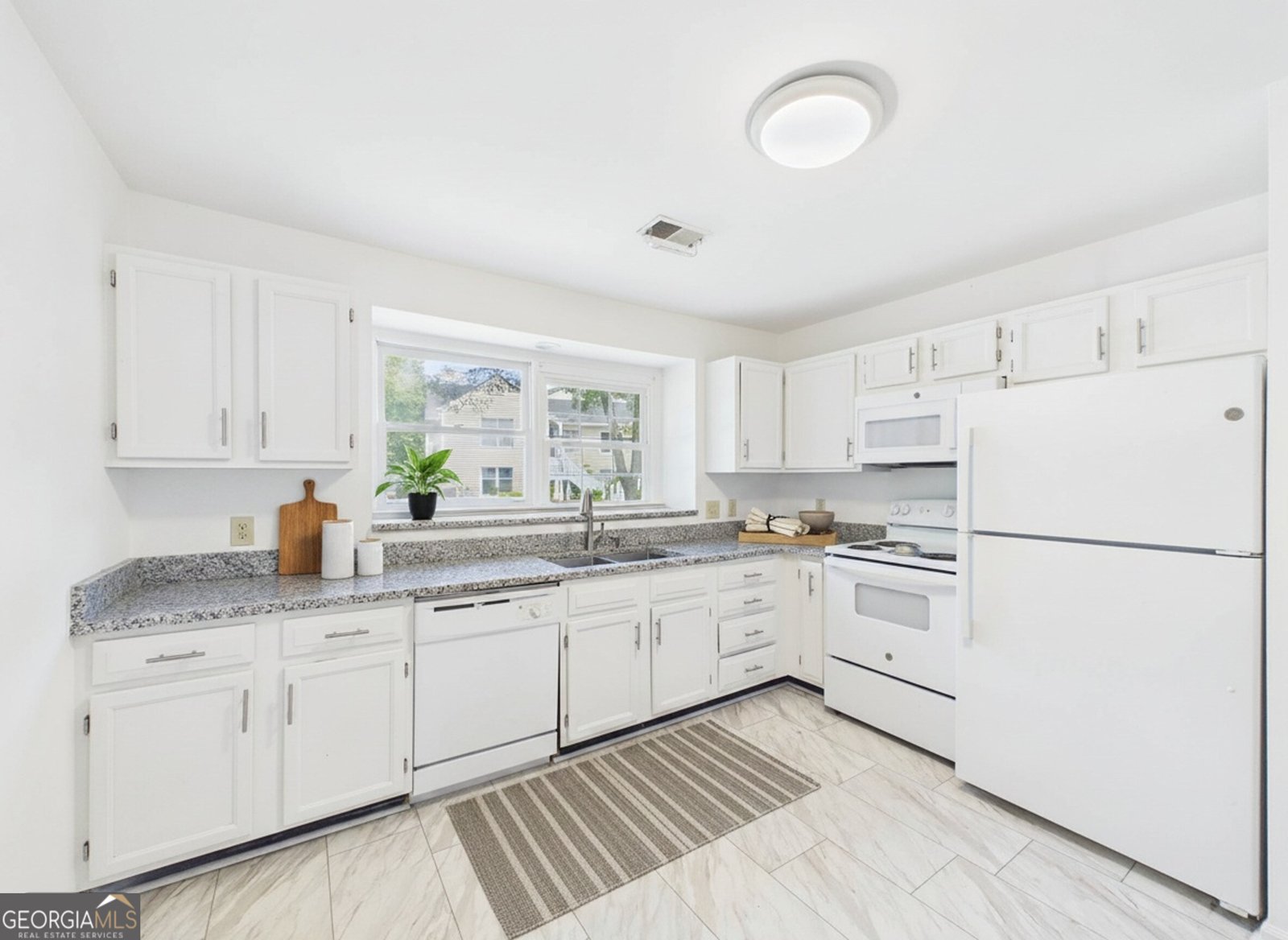 1111 Cannongate Crossing SW Marietta - Photo 17