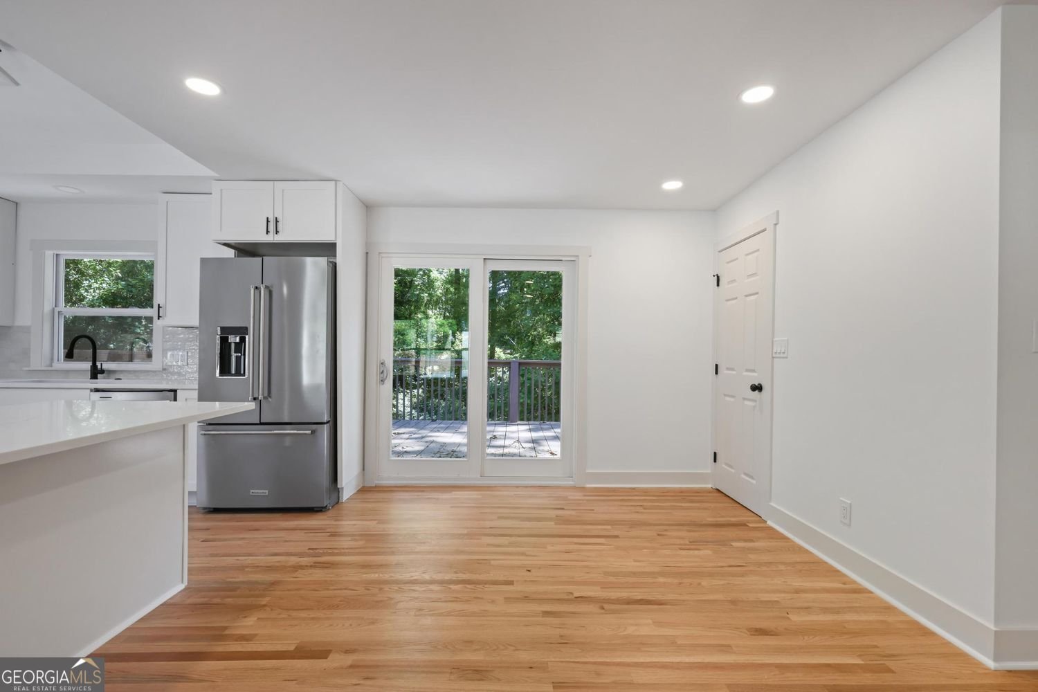 110 Bonnie Lane Sandy Springs - Photo 7