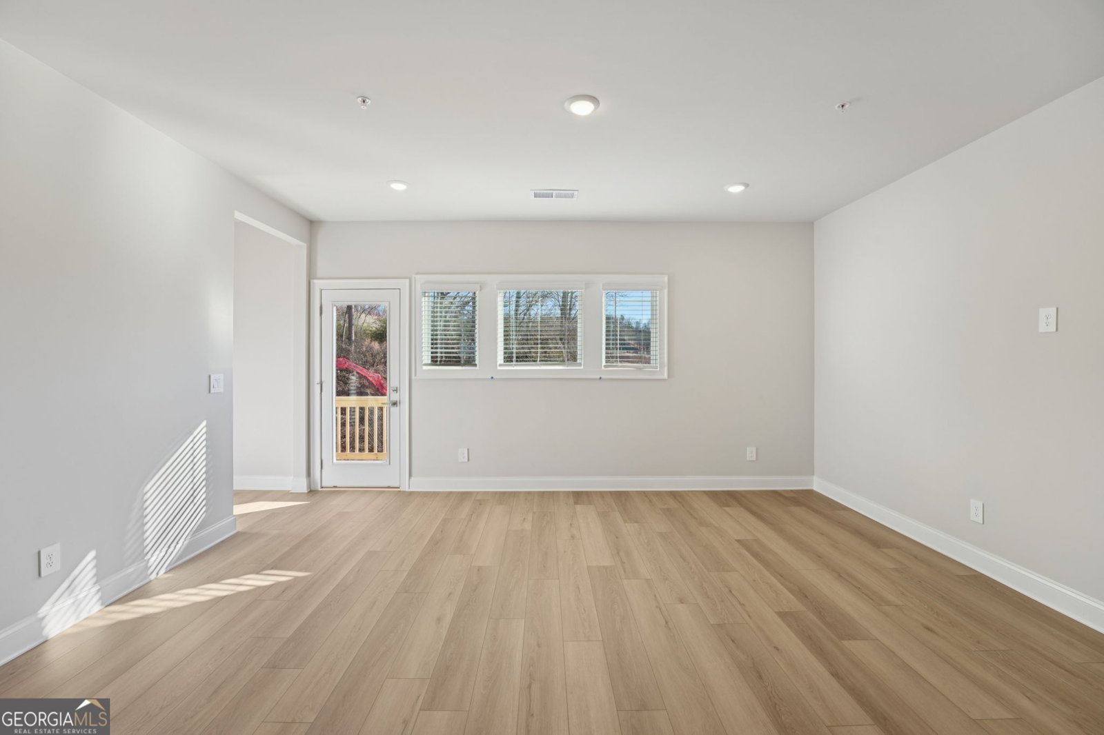 6470 Pinin Place Cumming - Photo 11