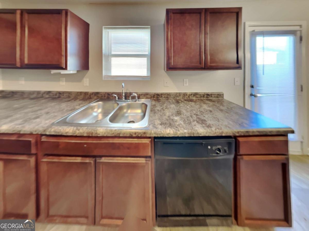 7585 Volion Parkway Fairburn - Photo 6