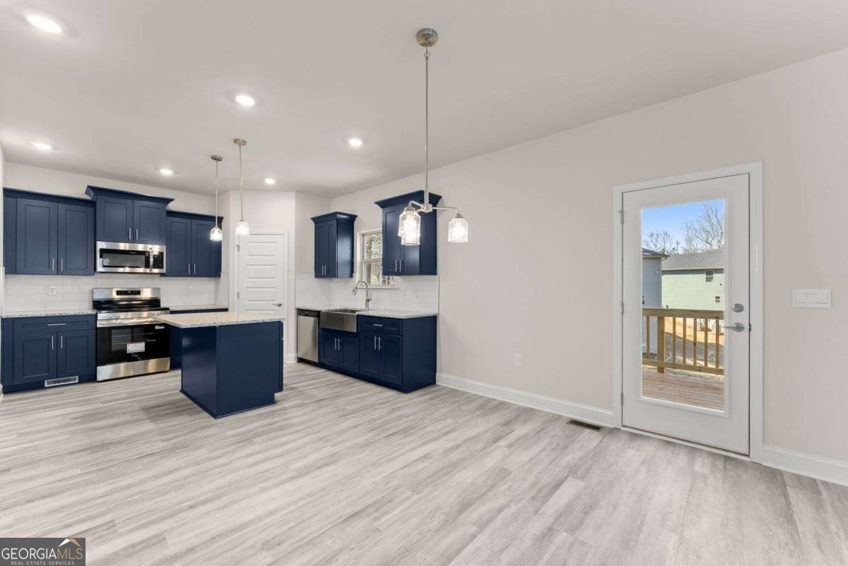 657 Forest Way Cornelia - Photo 16