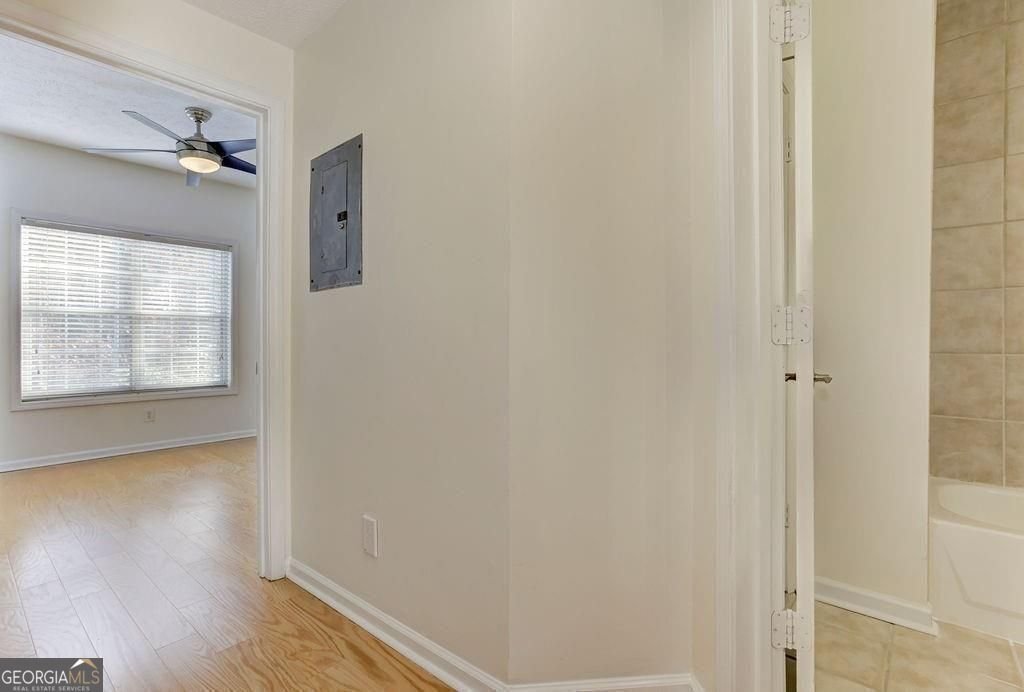 1250 Parkwood Circle Atlanta - Photo 31