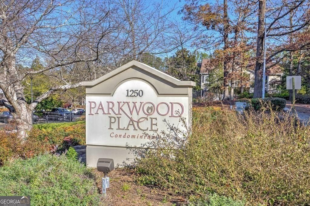 1250 Parkwood Circle Atlanta - Photo 44