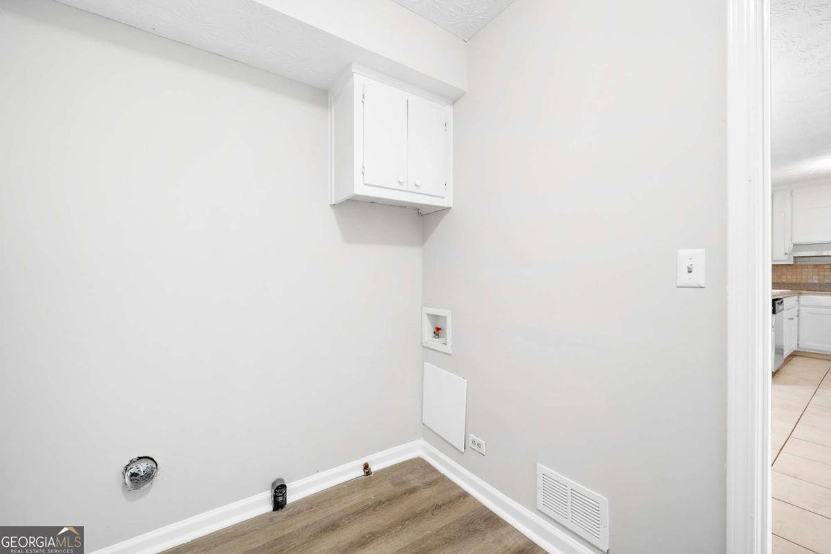 155 King David Drive Lilburn - Photo 16