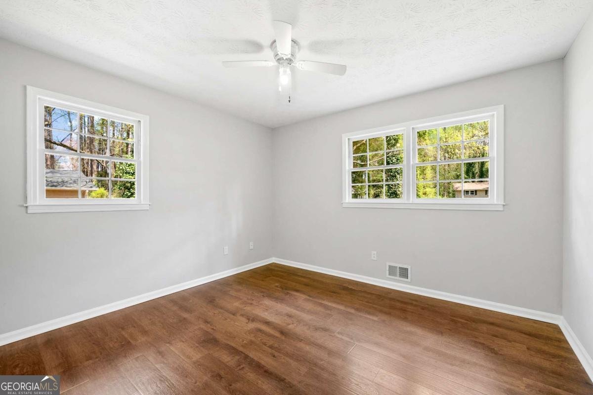 155 King David Drive Lilburn - Photo 24