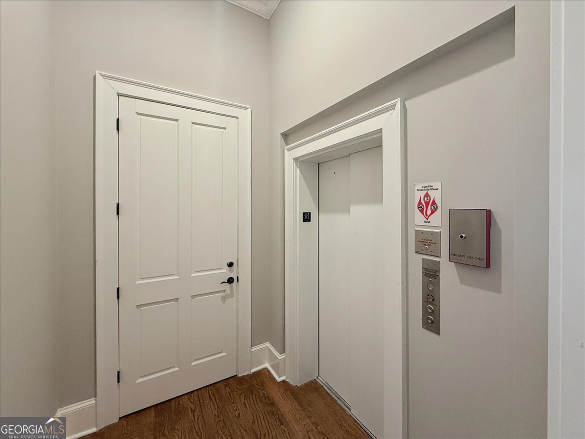 200 W Washington St, Unit A Madison - Photo 18