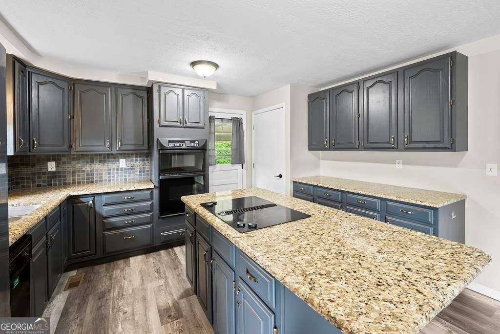 1243 Sycamore Street Young Harris - Photo 12