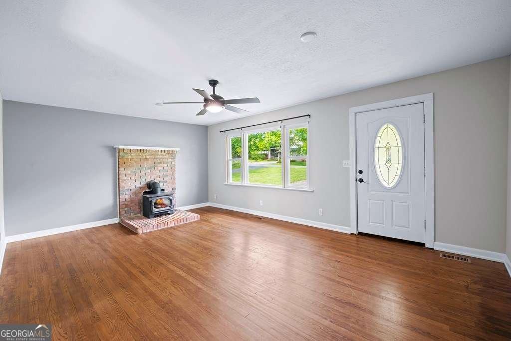 1243 Sycamore Street Young Harris - Photo 6