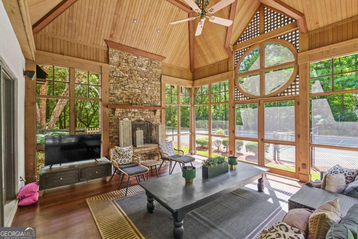 1940 Dinsmore Road Milton - Photo 33