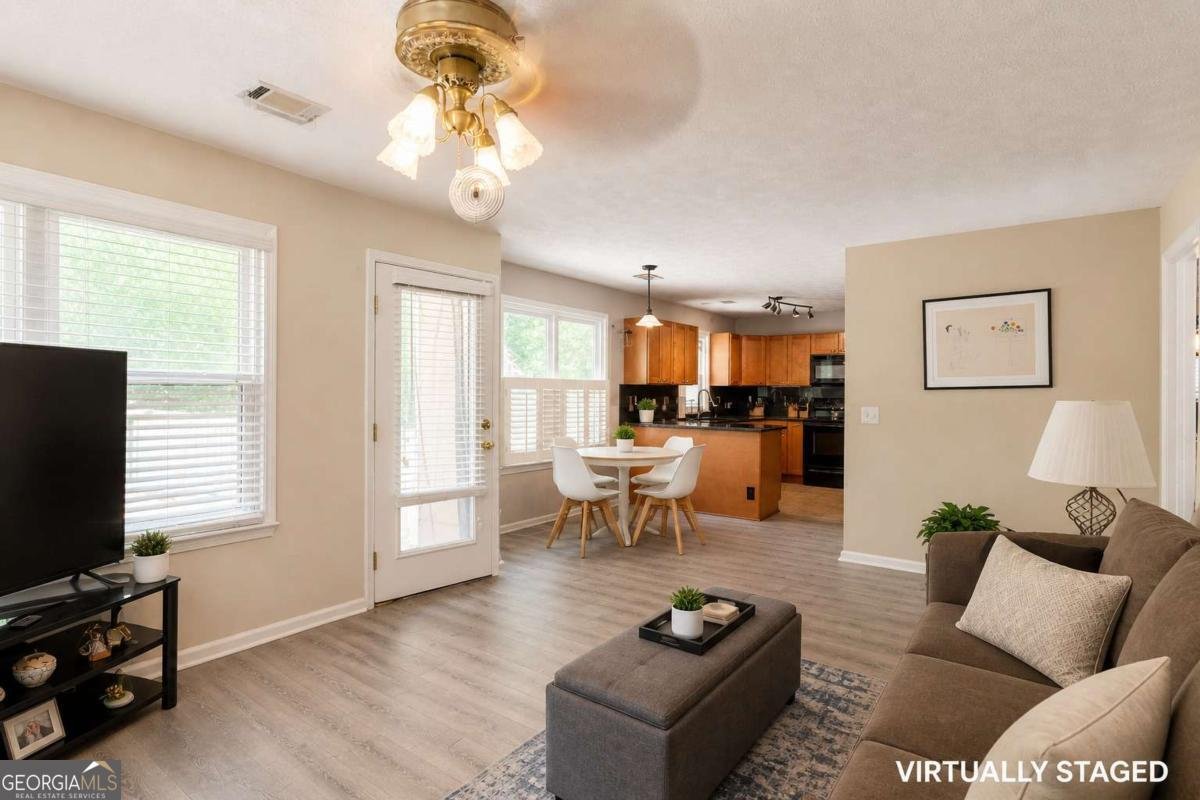 990 Omaha Drive Norcross - Photo 6