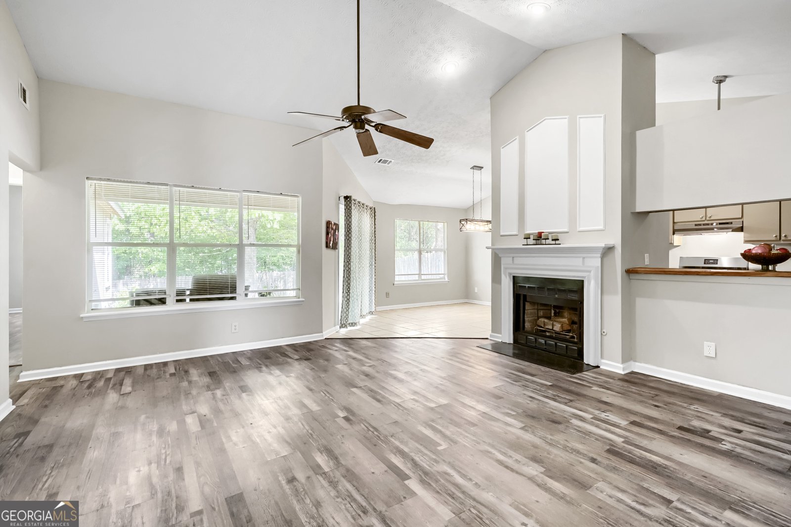2096 Morgans Bluff Court Lithonia - main photo