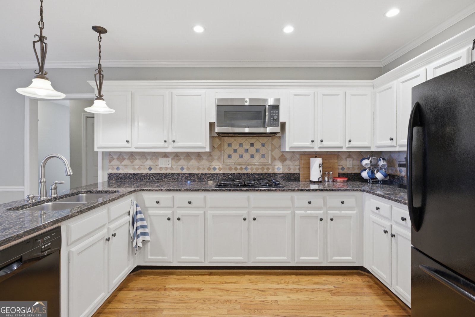 10985 Wilshire Chase Drive Johns Creek - Photo 13