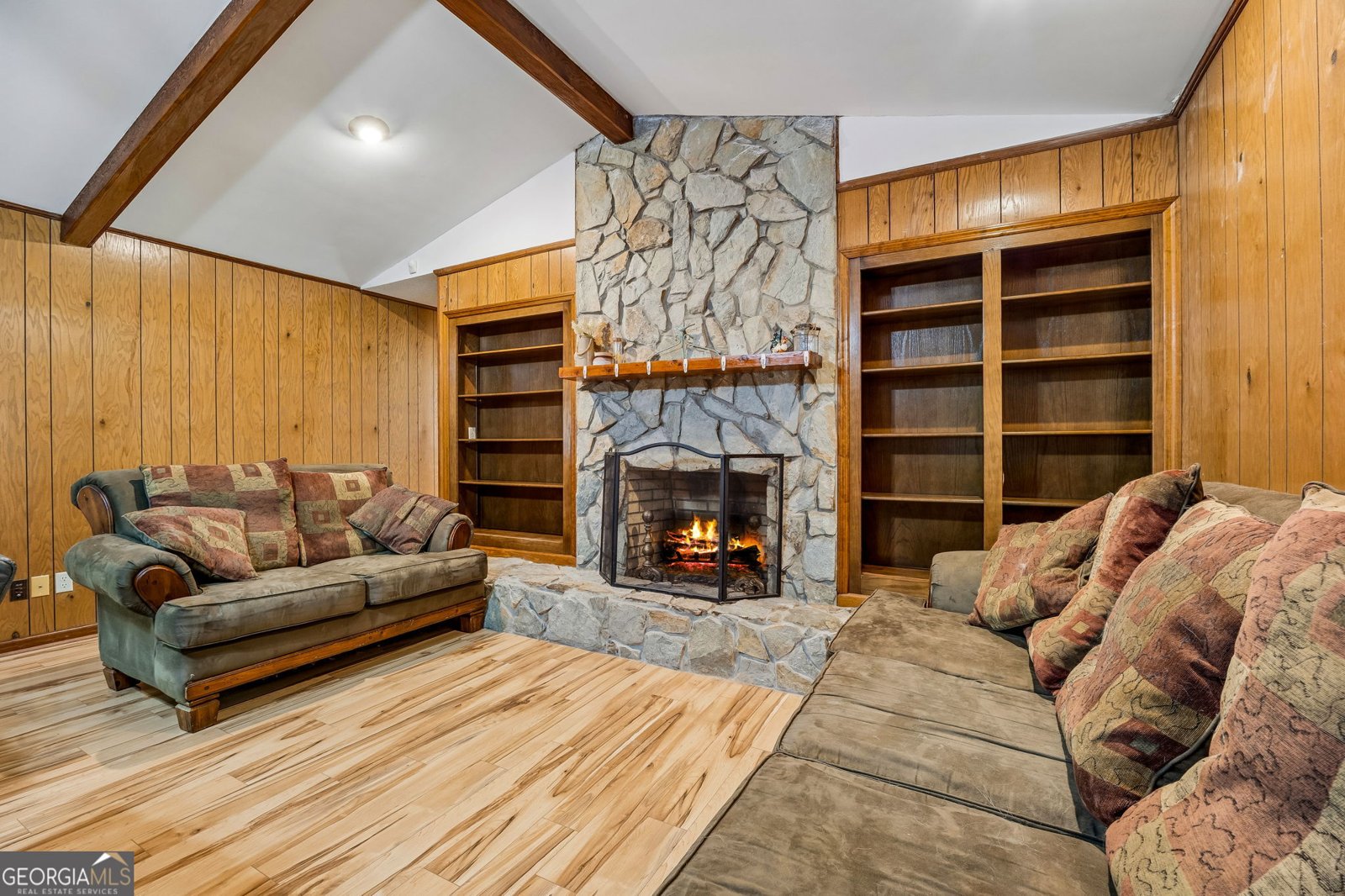 1746 Scrubby Bluff Road Kingsland - Photo 10