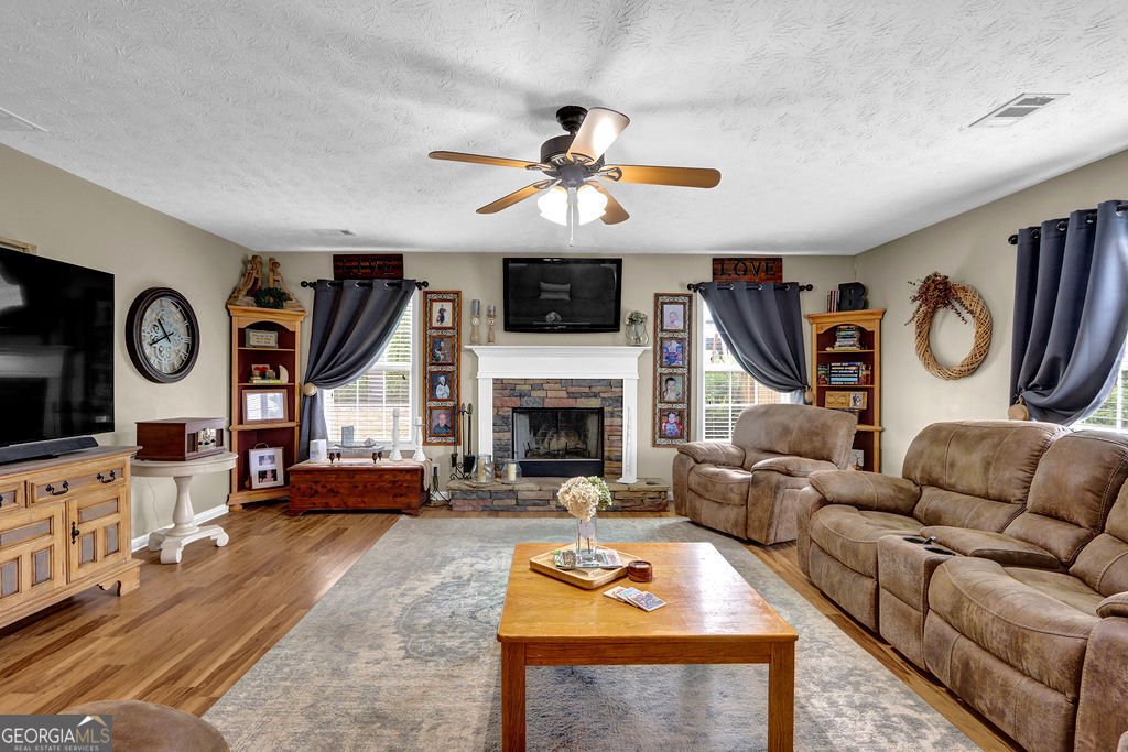 688 Country Grove Lane Auburn - Photo 11