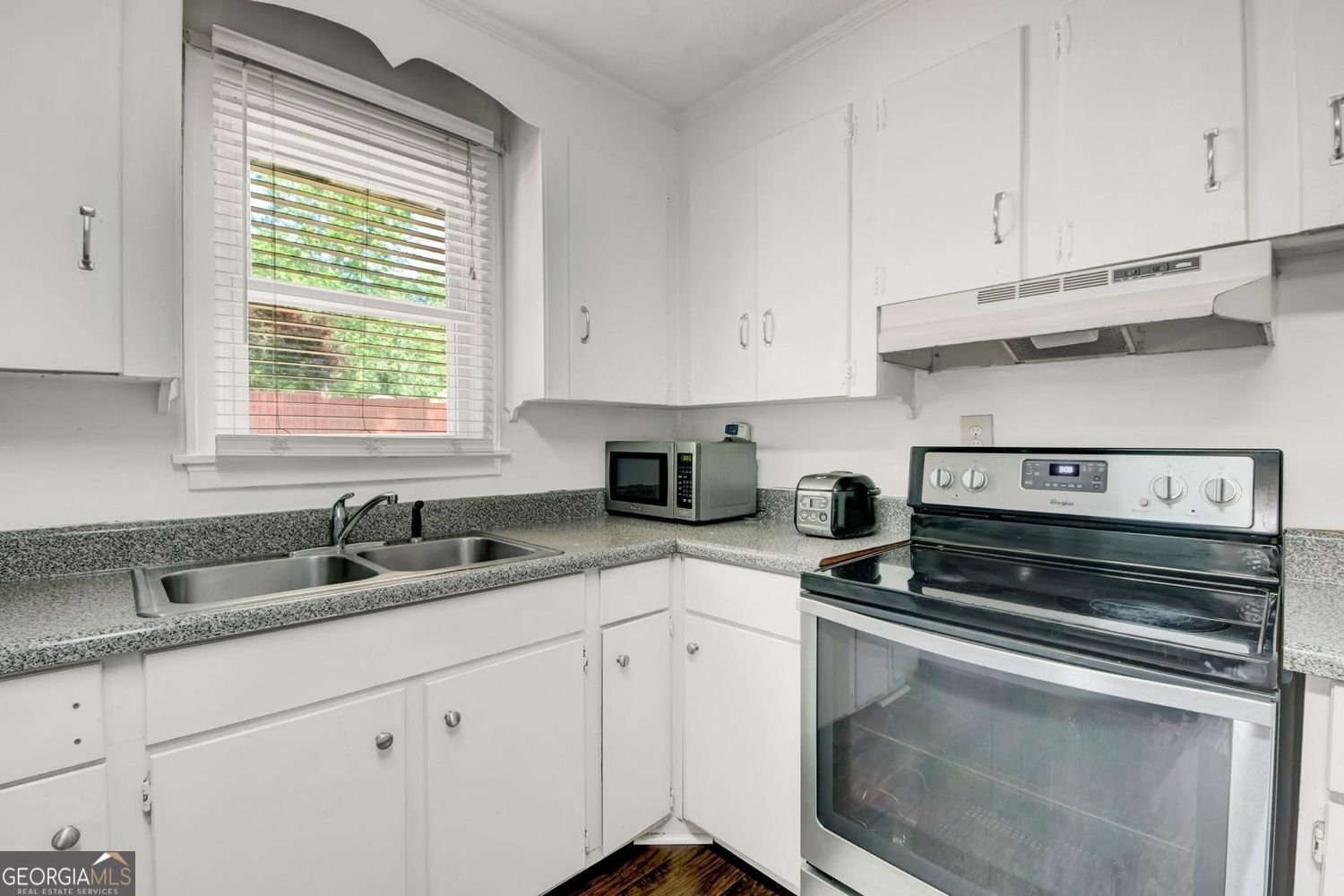 1069 Merritt Road Marietta - Photo 7