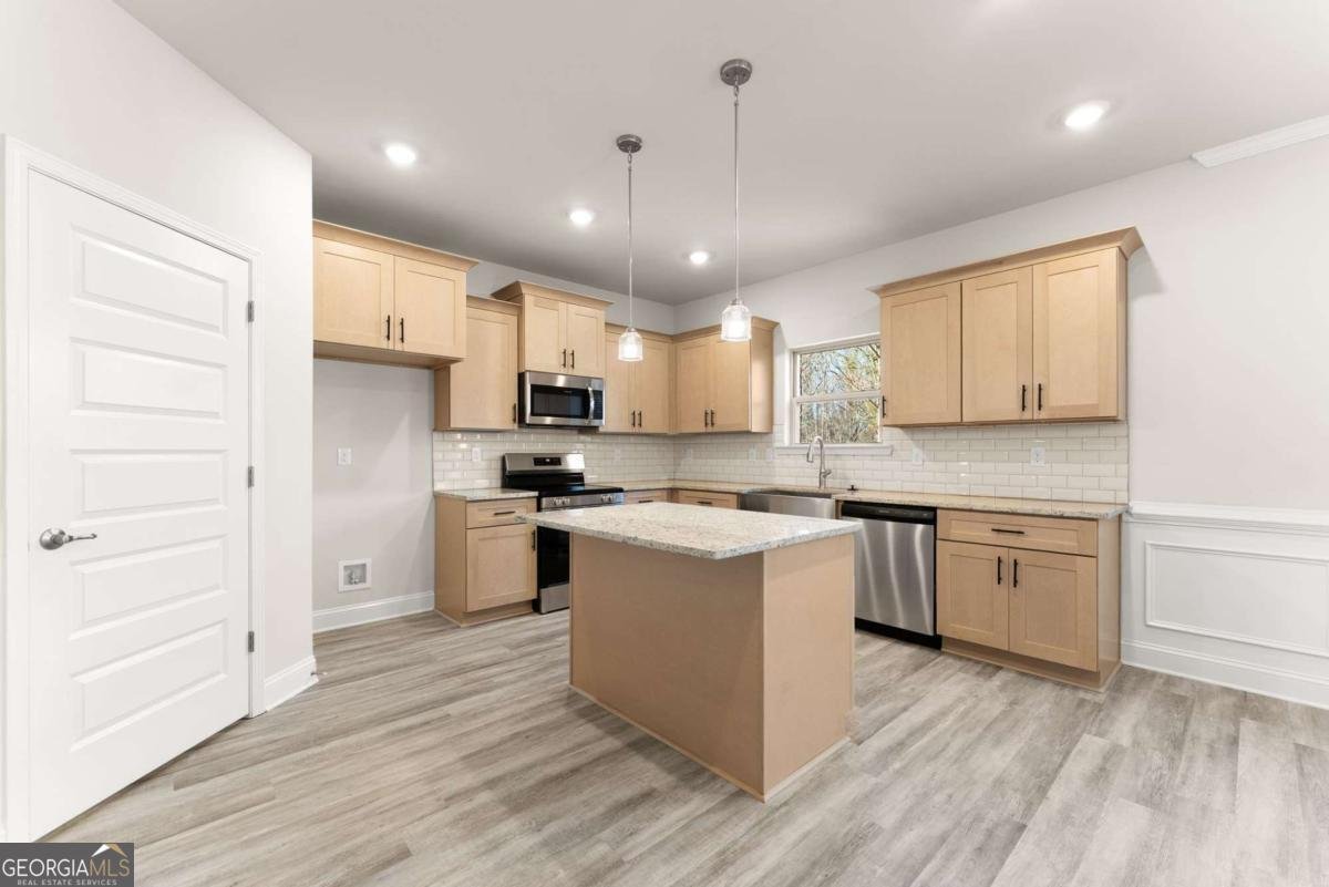 662 Forest Way Cornelia - Photo 16