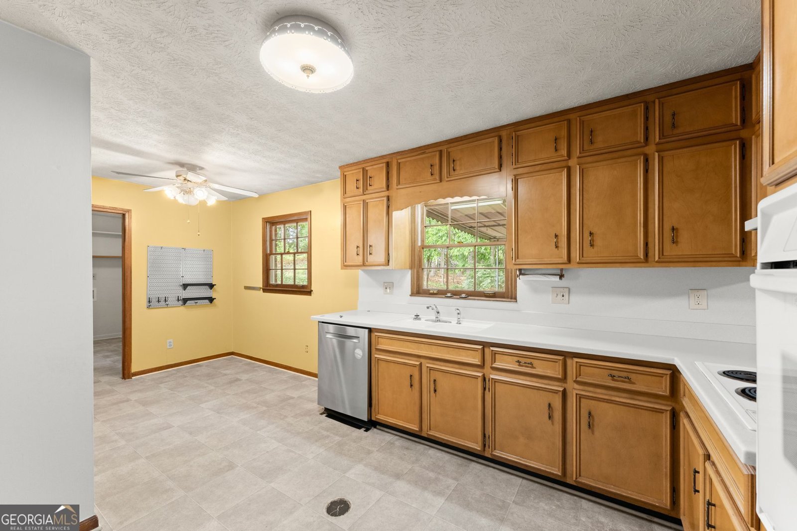 145 Bainbridge Trail Roswell - Photo 7