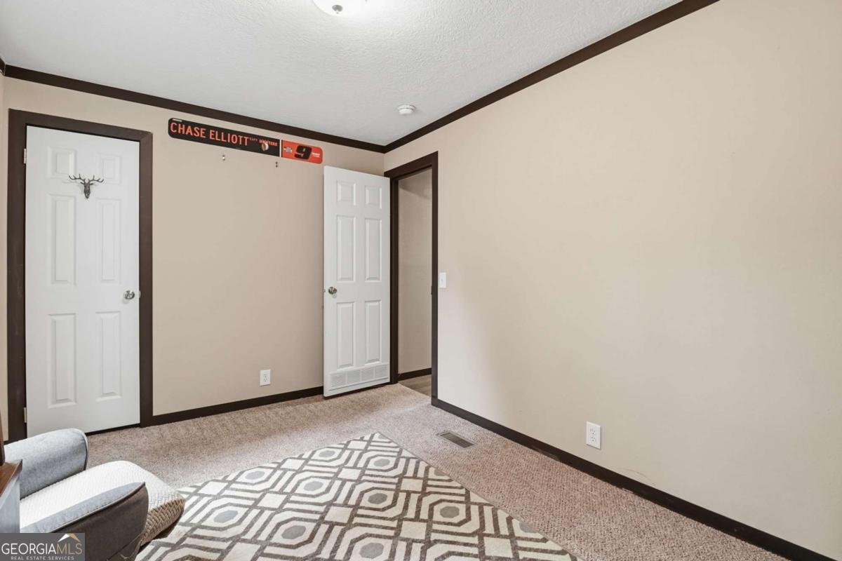 8635 Old Keith Bridge Road Gainesville - Photo 21