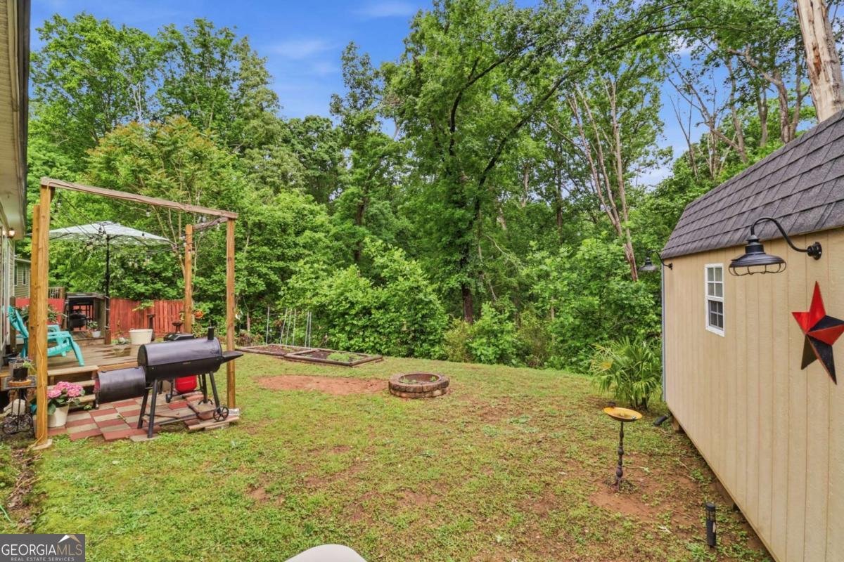 8635 Old Keith Bridge Road Gainesville - Photo 32