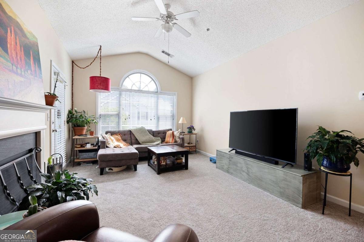 1014 Vinings Forest Lane Smyrna - Photo 12