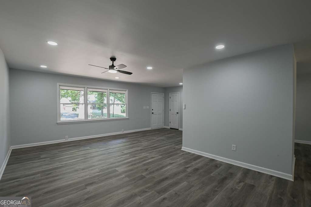 2568 Highland Drive Conyers - Photo 10