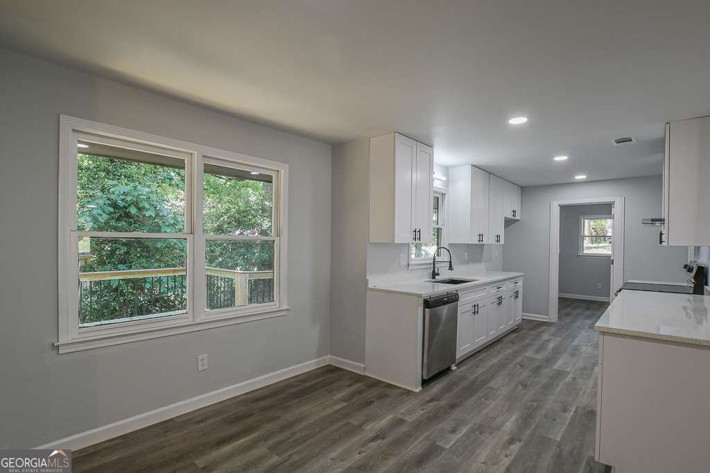 2568 Highland Drive Conyers - Photo 13
