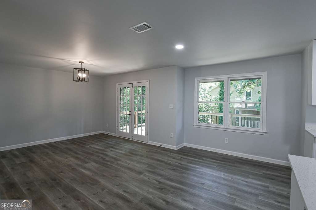 2568 Highland Drive Conyers - Photo 14