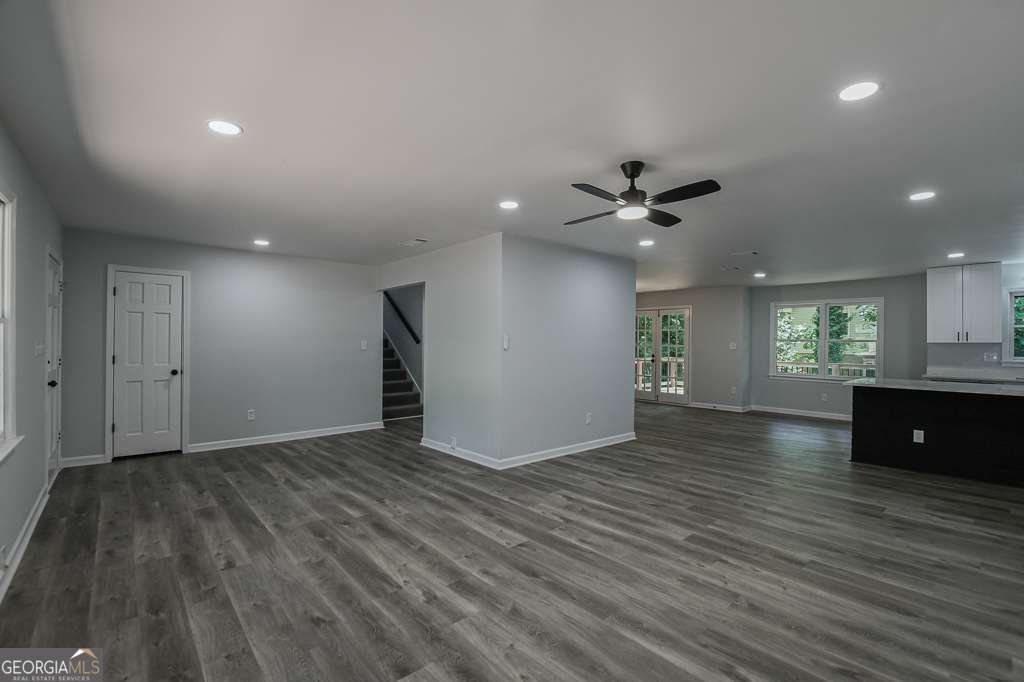 2568 Highland Drive Conyers - Photo 8