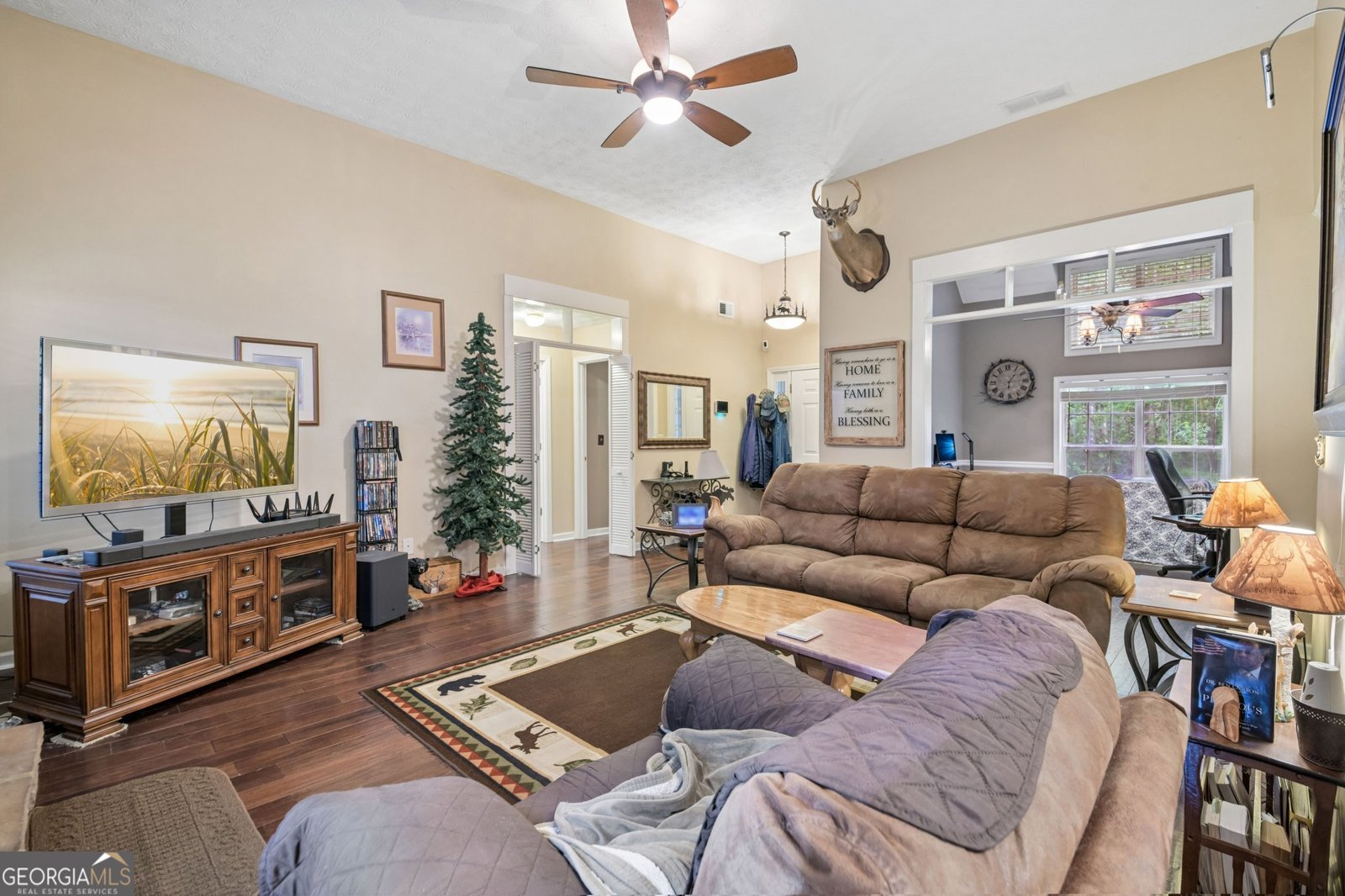 105 Flowers Drive Covington - Photo 10