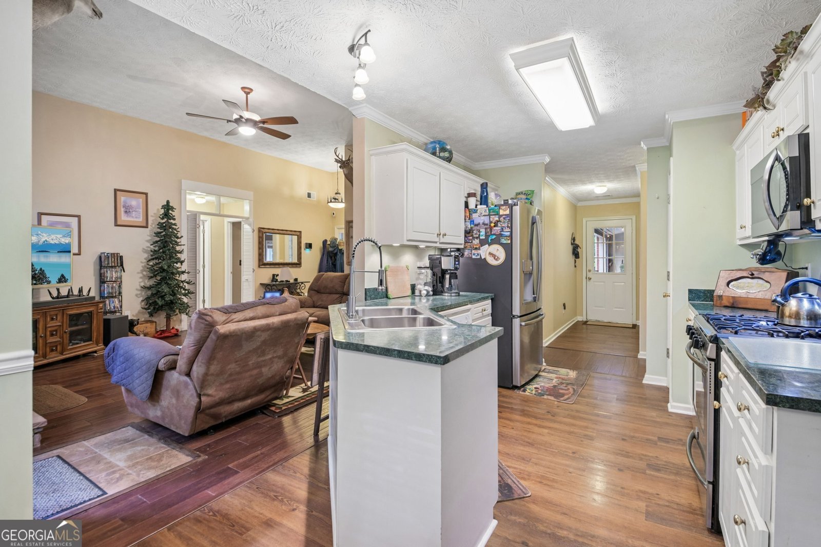 105 Flowers Drive Covington - Photo 11