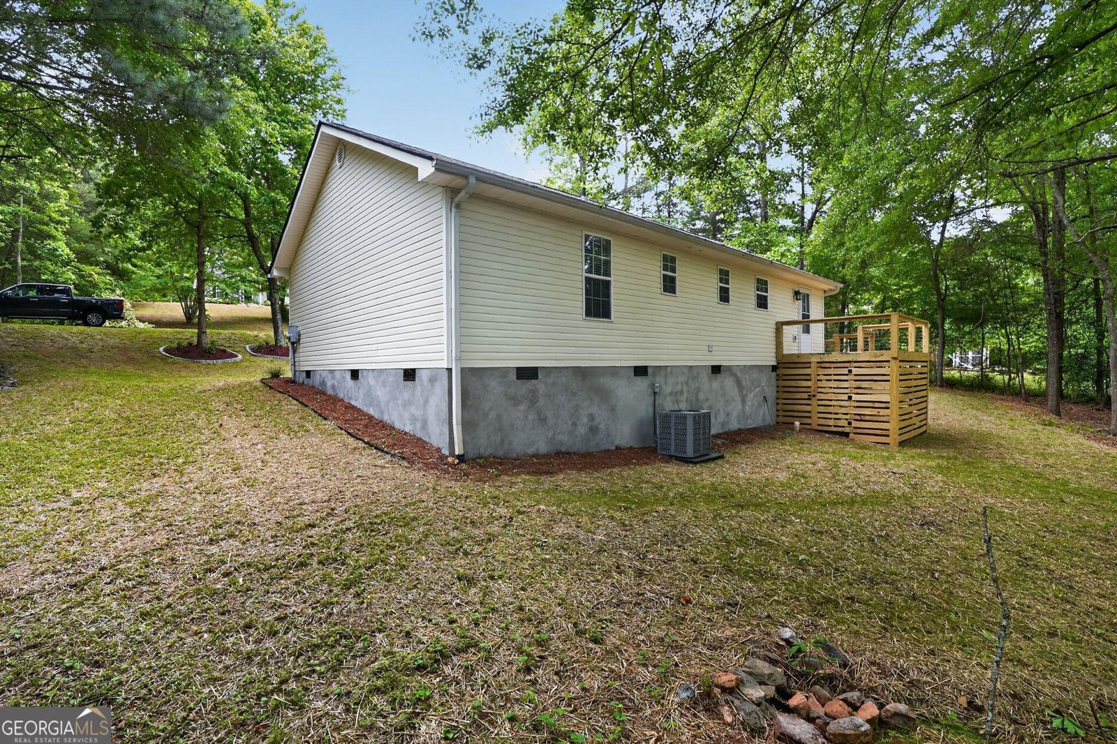 115 Richard Street Clarkesville - Photo 31