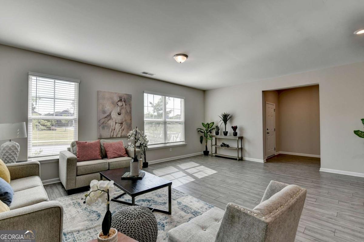 292 Grey Falcon Avenue Braselton - Photo 11