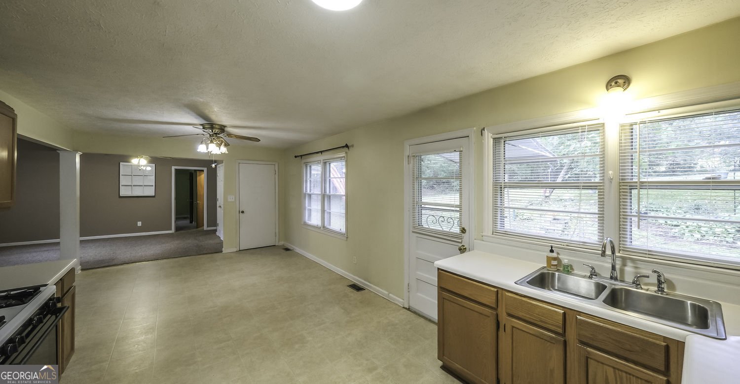 7146 Old Beulah Road Lithia Springs - Photo 17