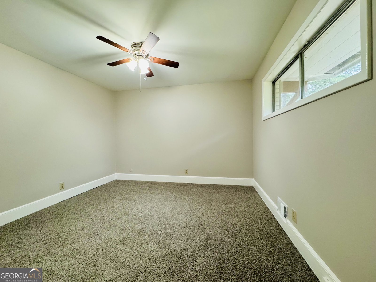 3785 Village Drive Atlanta - Photo 19