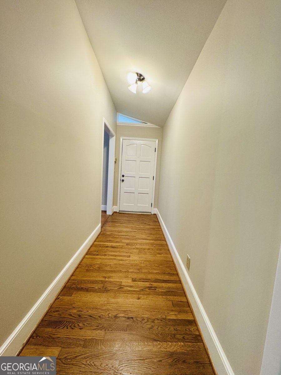 3785 Village Drive Atlanta - Photo 6