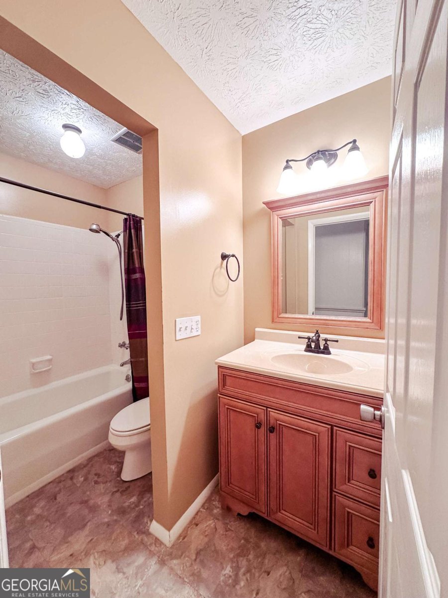 564 Oglethorpe Avenue Lyons - Photo 12