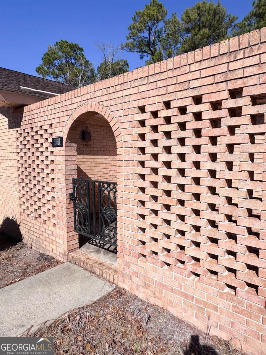 564 Oglethorpe Avenue Lyons - Photo 25