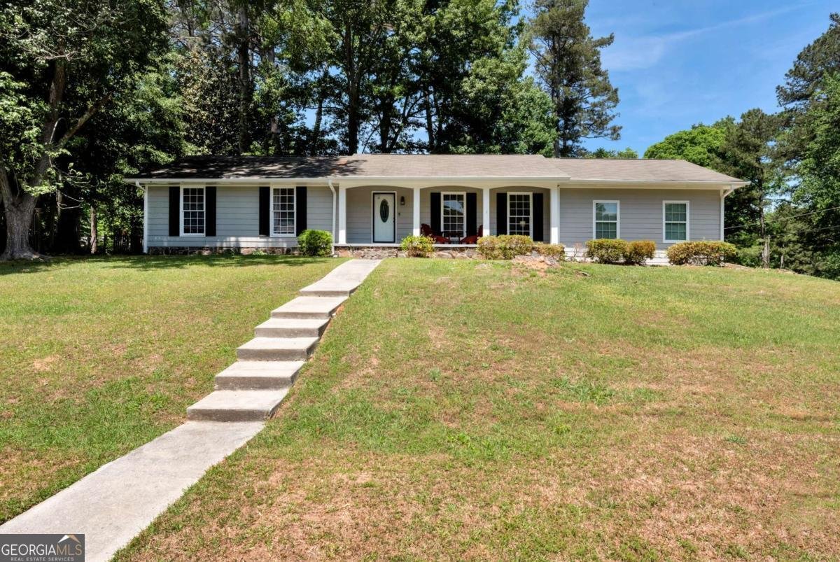 1847 Oak Ridge Lane Lawrenceville - Photo 1