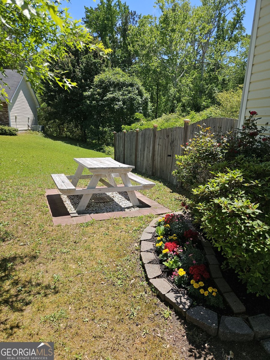 6978 Foxmoor Way Douglasville - Photo 33