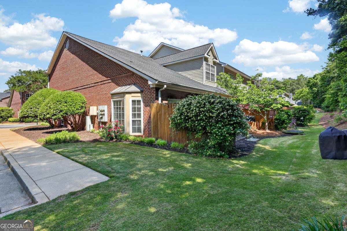 8000 Lexington Drive Roswell - Photo 23