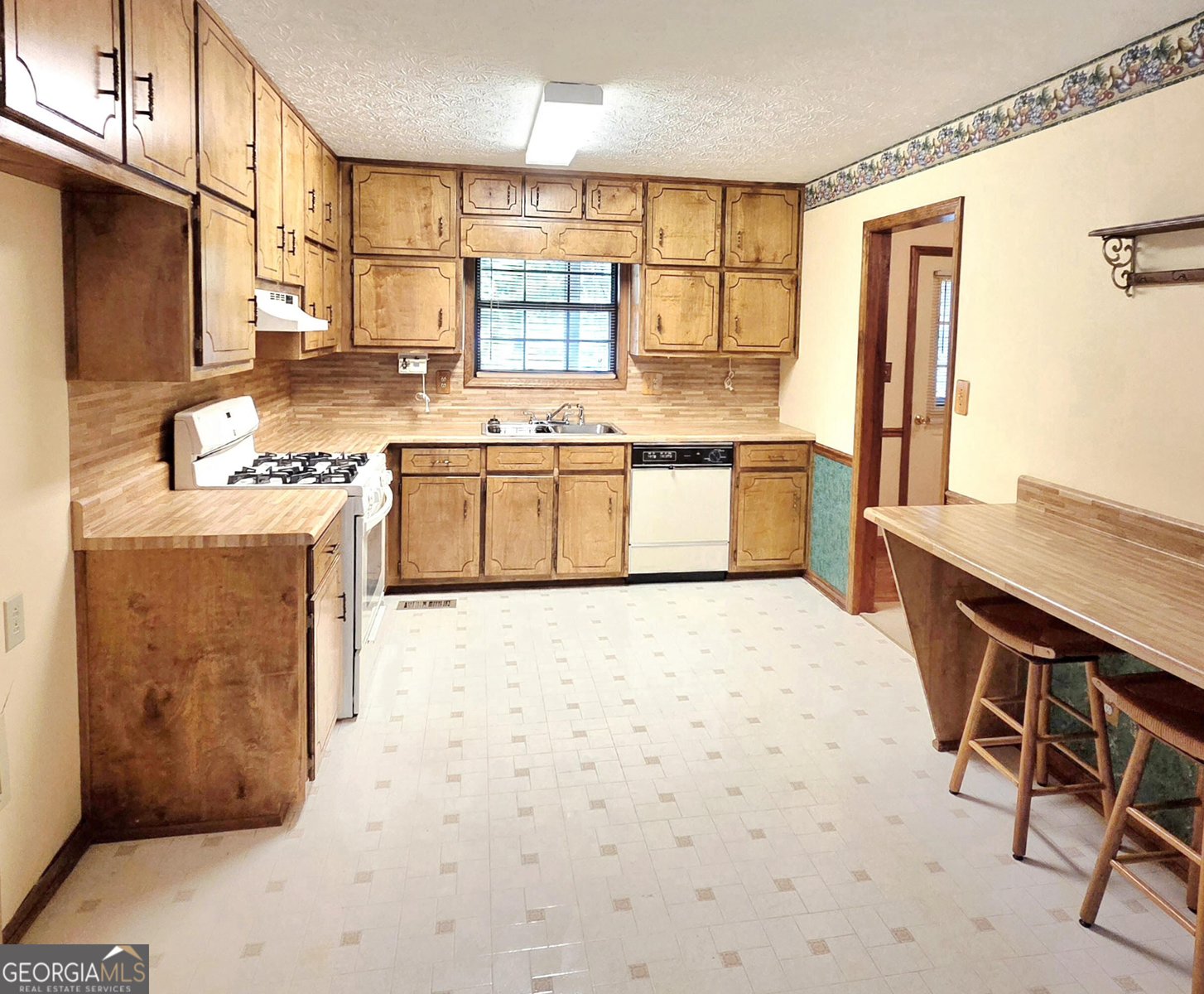130 Stokes Drive Stockbridge - Photo 12