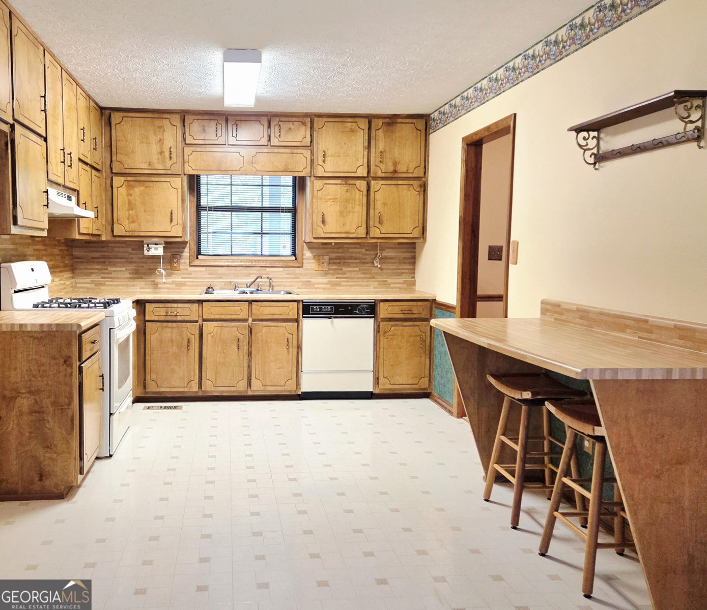 130 Stokes Drive Stockbridge - Photo 13