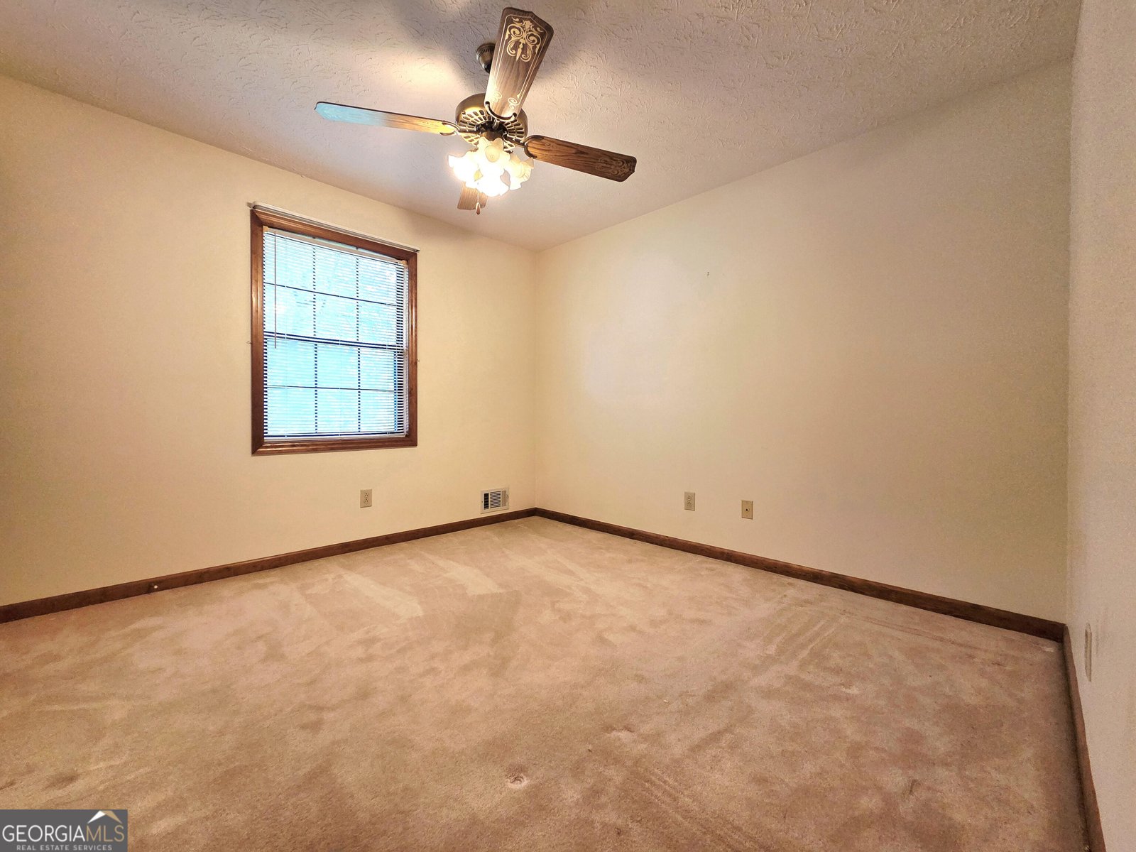 130 Stokes Drive Stockbridge - Photo 22