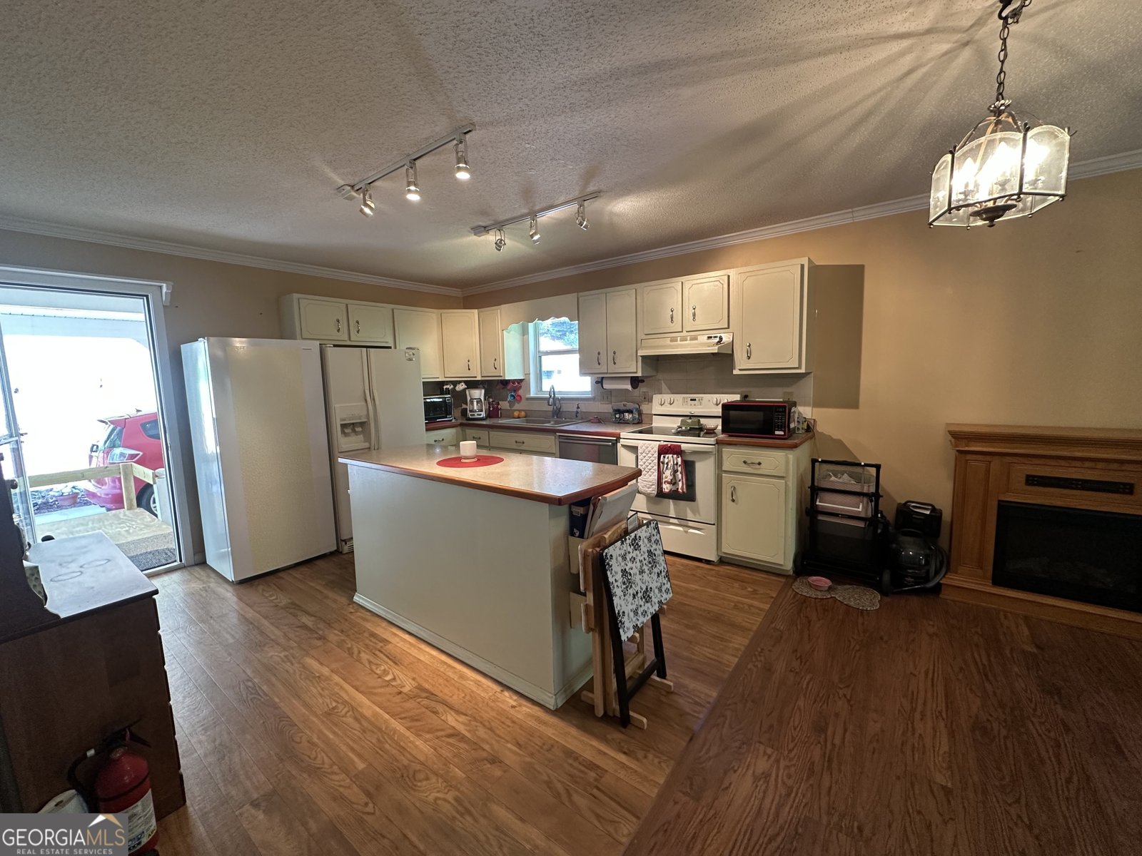 196 White Street Dillard - Photo 13